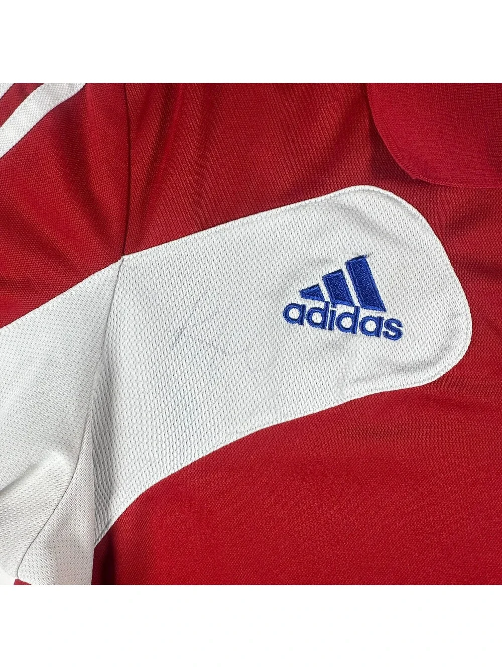 Adidas FC Dallas Red Polo XL (with unknown autograph)